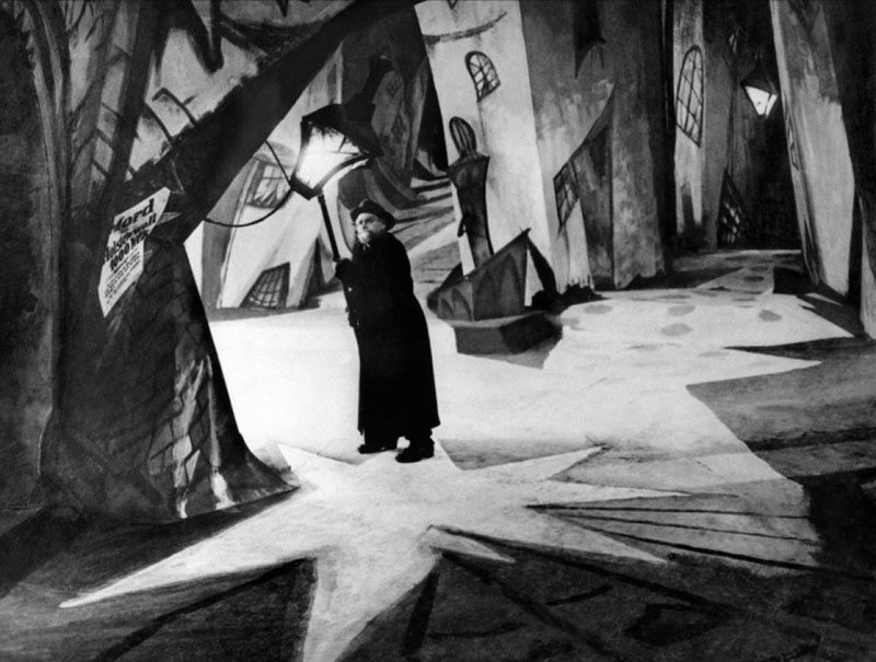 cabinet-dr-caligari